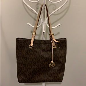 Authentic Michael Kors Tote